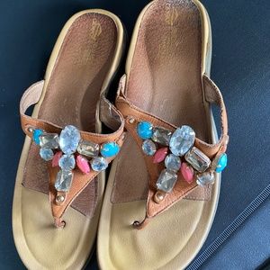 Abeo “Brandy” jeweled leather thongs,  size 9, designed by Kenneth Cole
